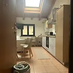 The Lakeside Loft Apartmán *