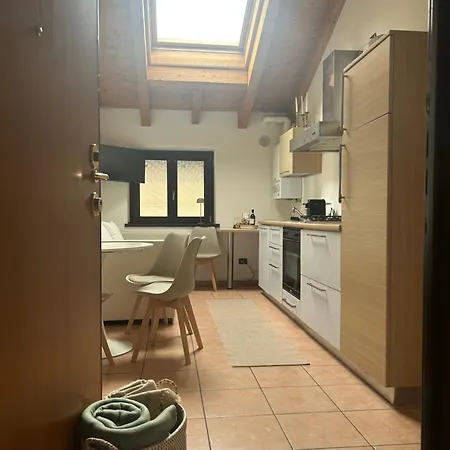 The Lakeside Loft Apartmán *