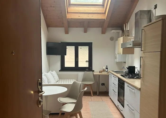 Daire The Lakeside Loft *